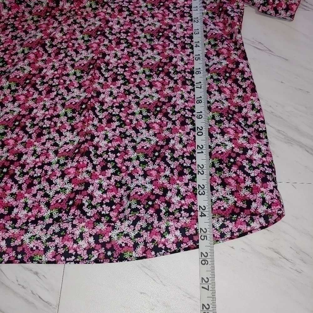 Michael Kors Pink floral top - Picture 6 of 7